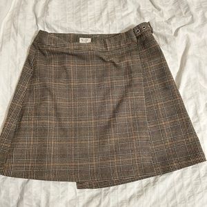 BM plaid mini skirt